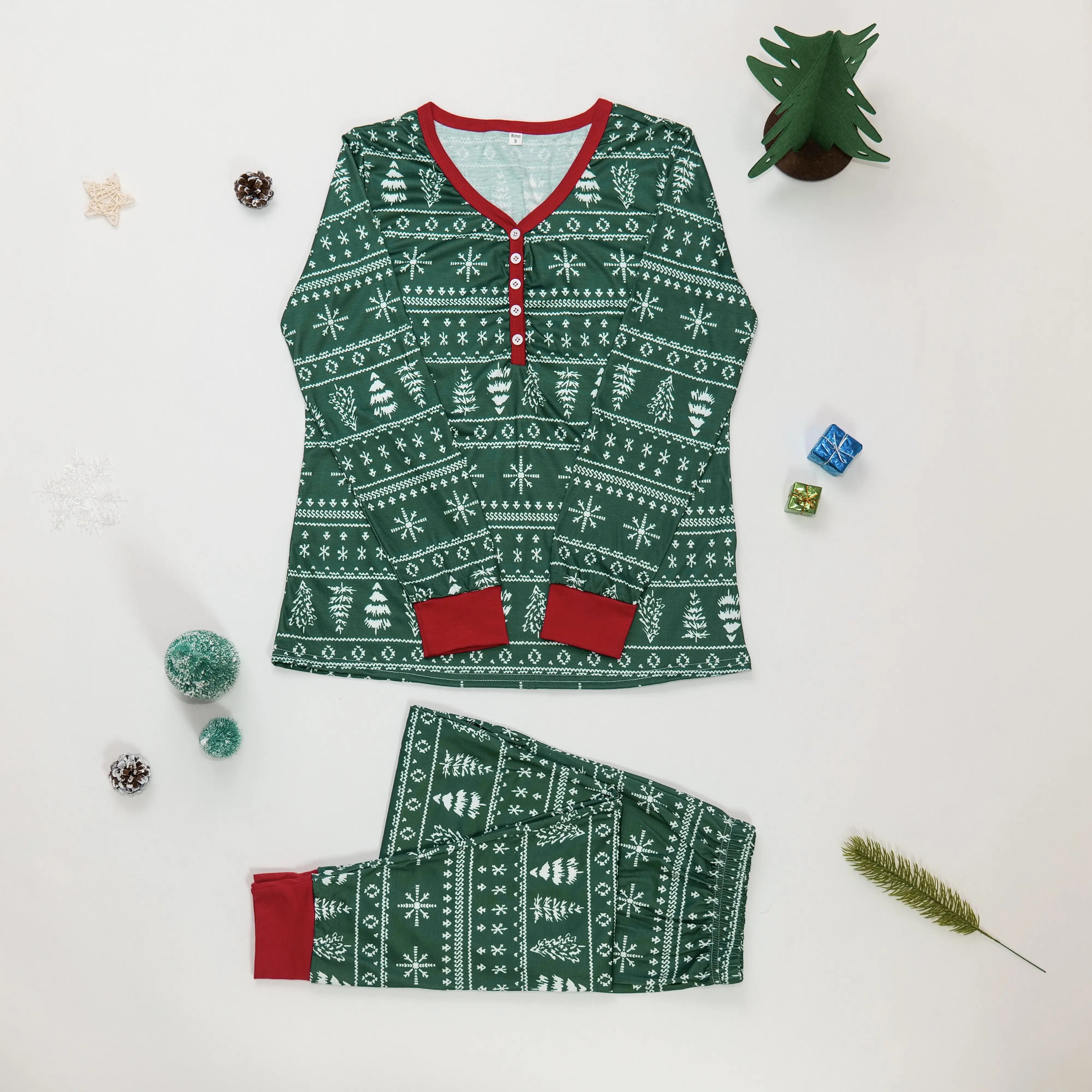 Green & Red Pine Tree & Snowflake Pyjama Set